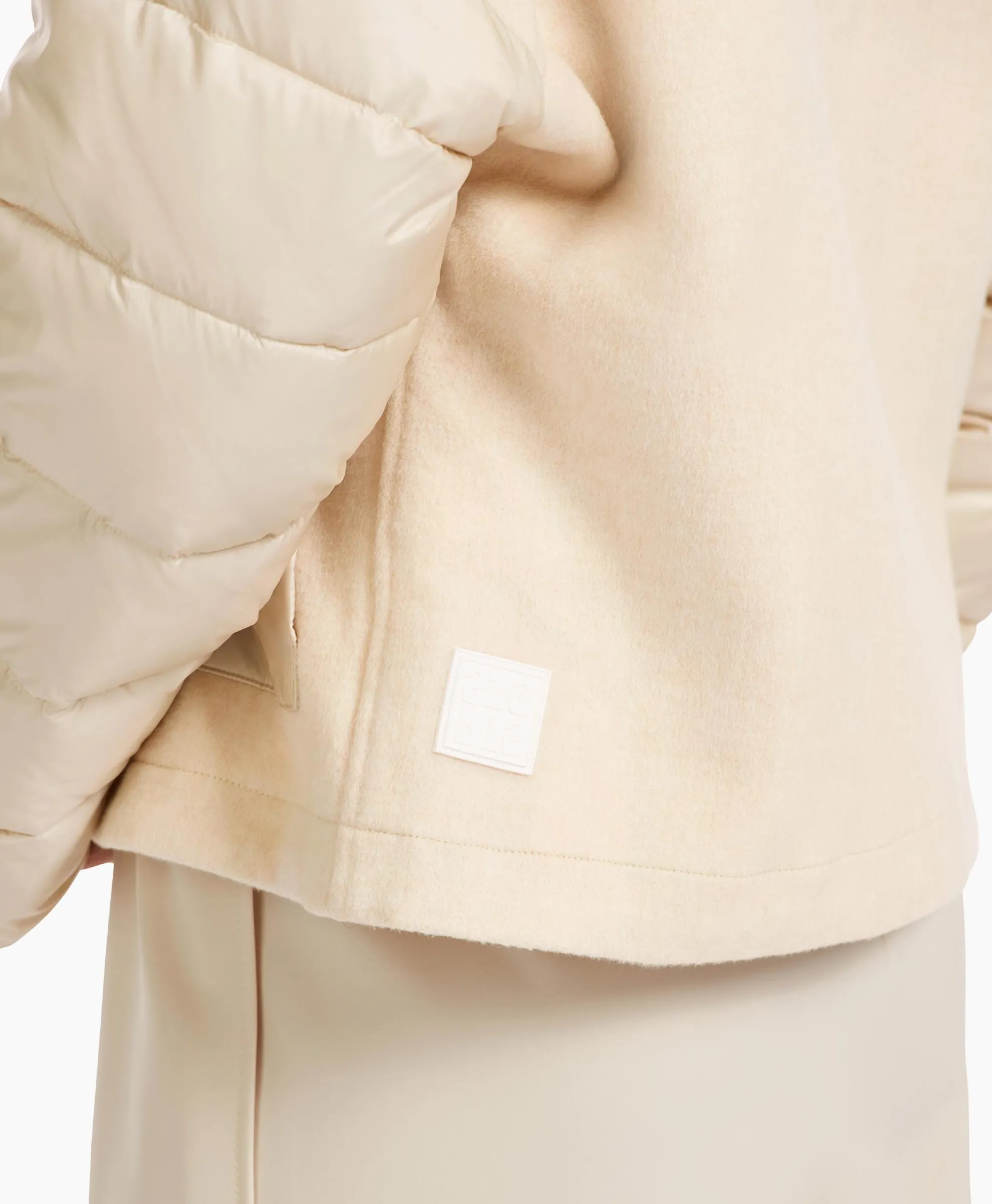 Marccain Sport Jack Vs 12.03 W31 Licht Grijs